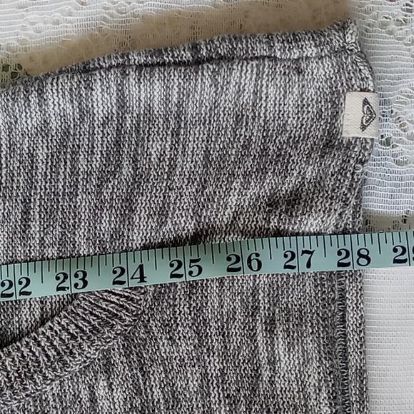 Roxy Juniors Gray Hooded Pullover Sweater Size Large - Picture 11 of 12